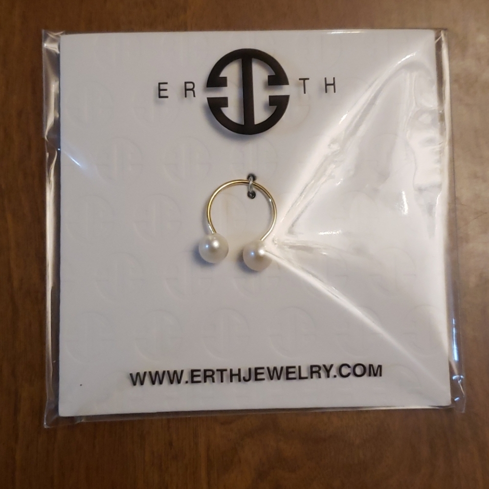 Erth Jewelry Double Pearl Ring